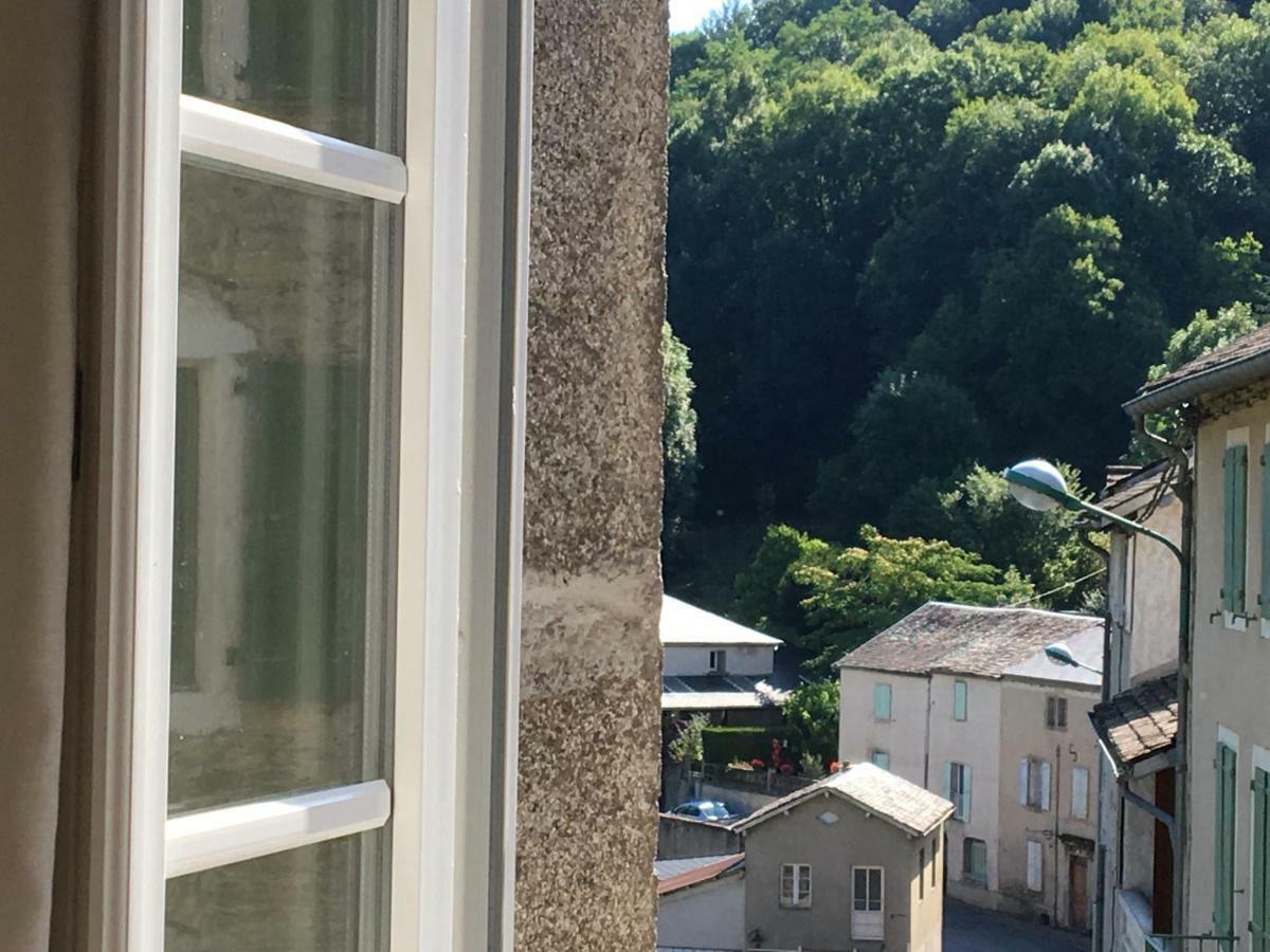 La Maison sur La Rivière Vabre Extérieur photo